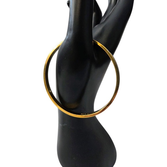 Kate Spade New York Draw the Line Enamel Bangle Bracelet Black with Gold Trim - Picture 2 of 9